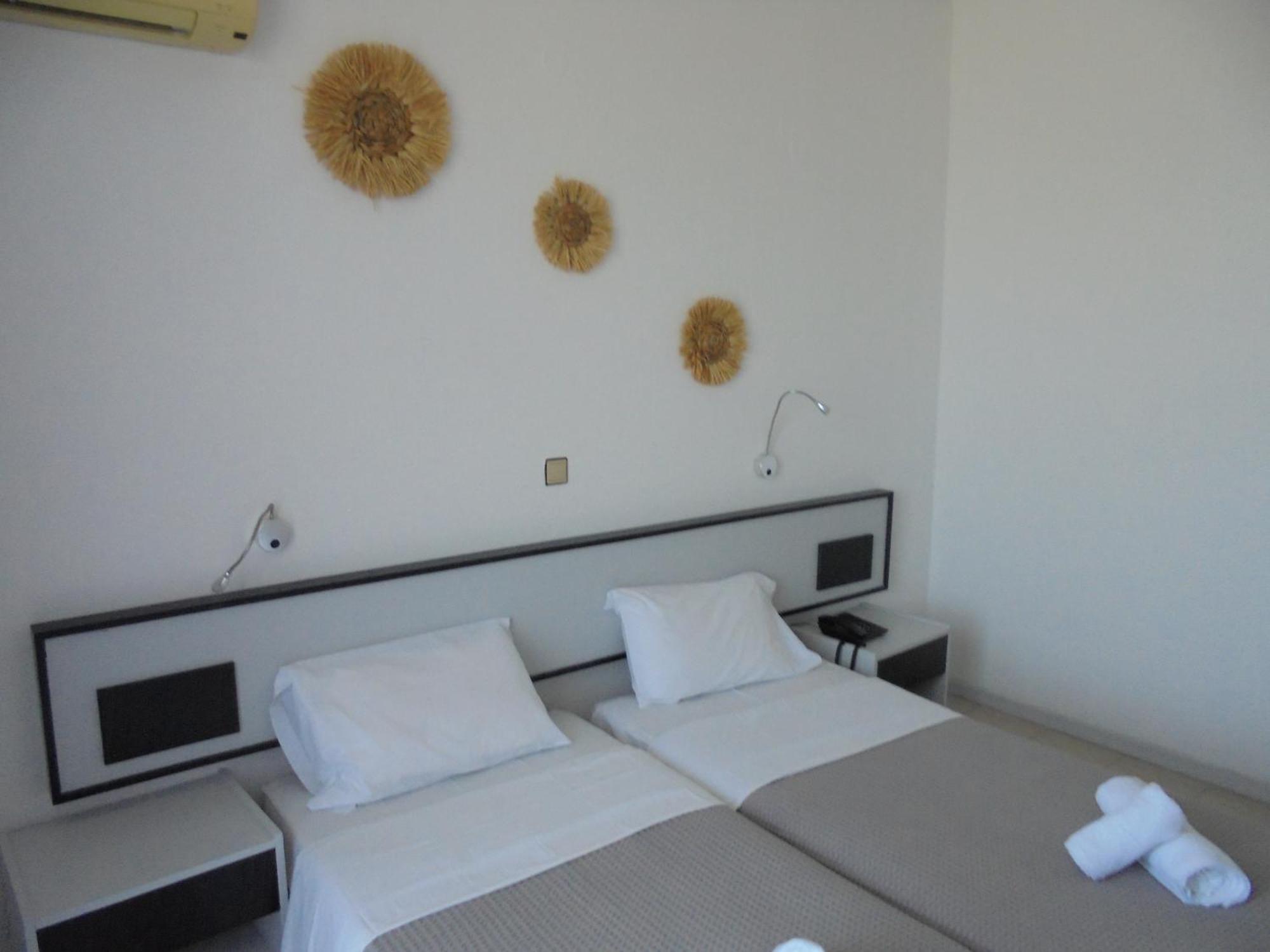 Asterias Bay-theologos Hotel 3*